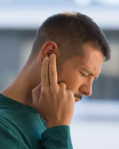 Les acouphènes pendant un rhume