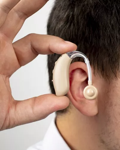 Appareil auditif, une solution contre les acouphènes ?